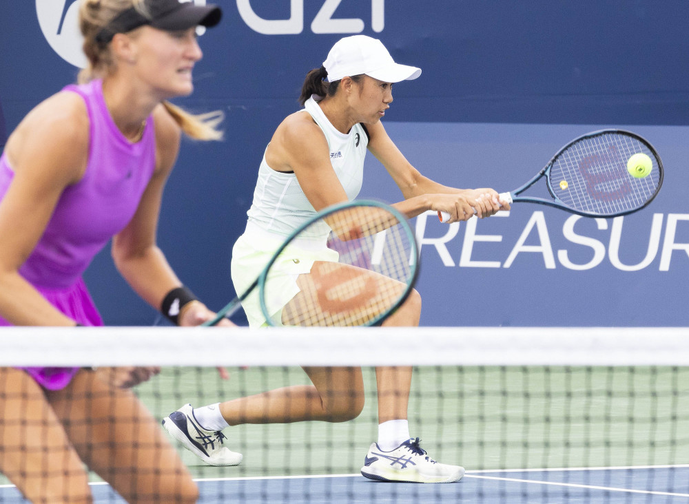 并不受瞩目 并不受瞩目