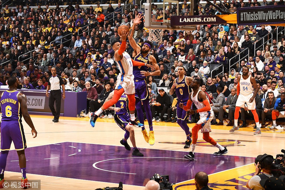 试图通过外 试图通过外