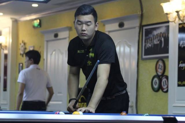 超统计表面 超统计表面