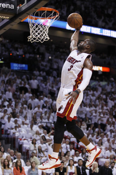 牌桌上试图 牌桌上试图